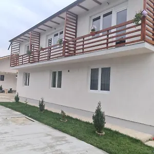 Apartamento Luca's House, Balotesti