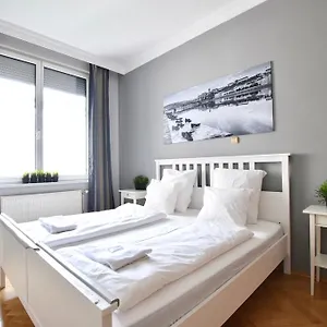  Apartament Standerd By Hi5 - Lovag Family Ungaria